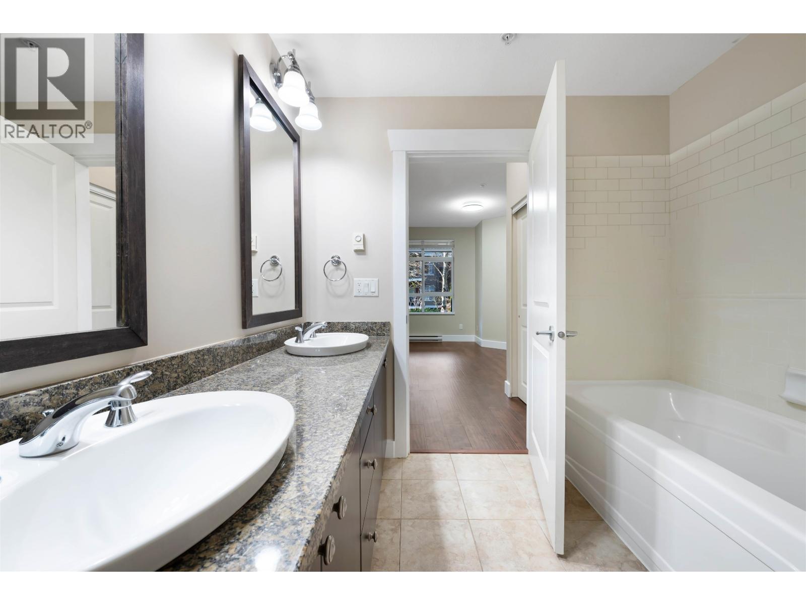 114 6279 Eagles Drive, Vancouver, British Columbia  V6T 2K7 - Photo 18 - R3083313