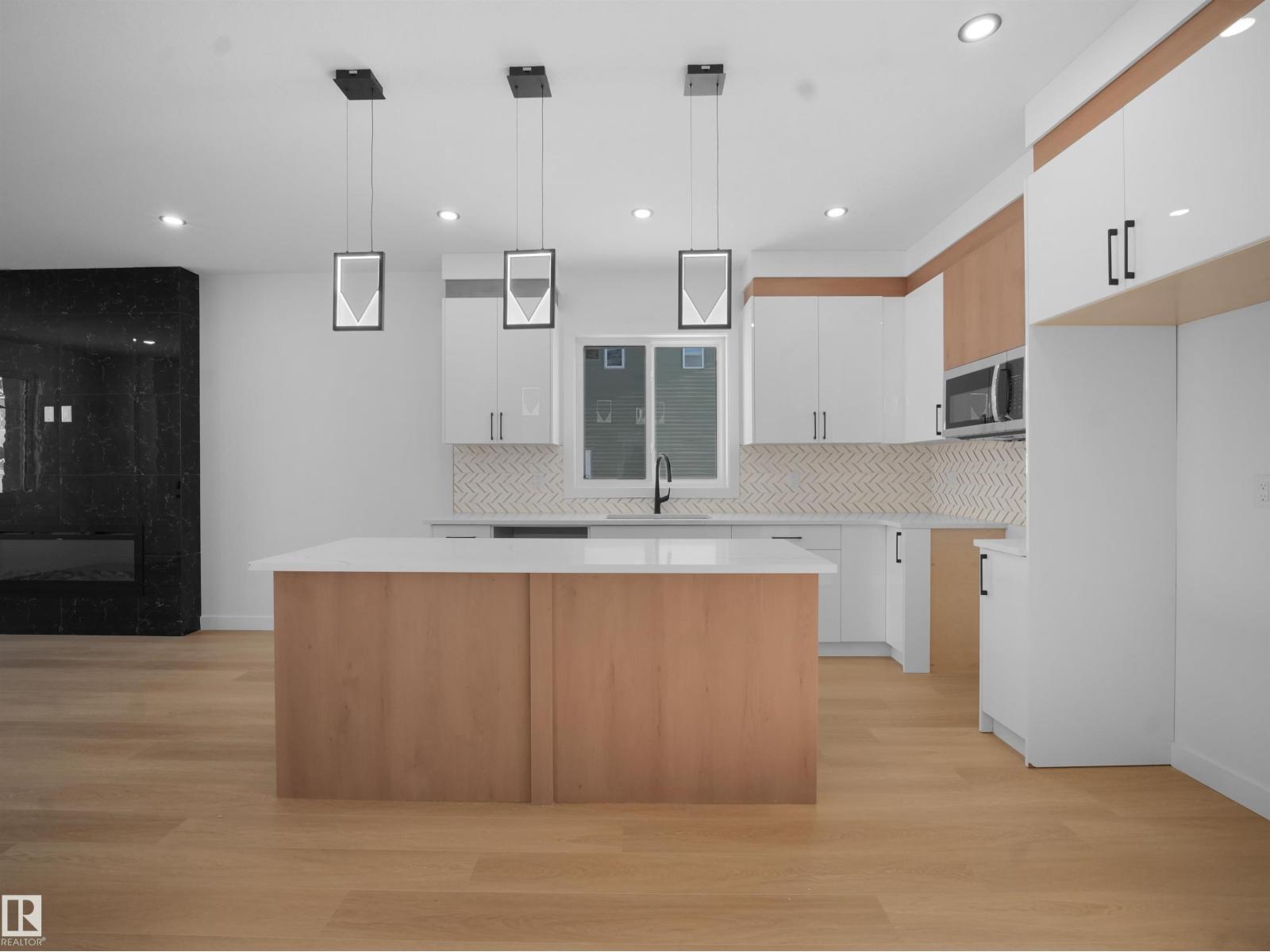 334 Roberts Wd, Leduc, Alberta  T9E 1P9 - Photo 18 - E4471182