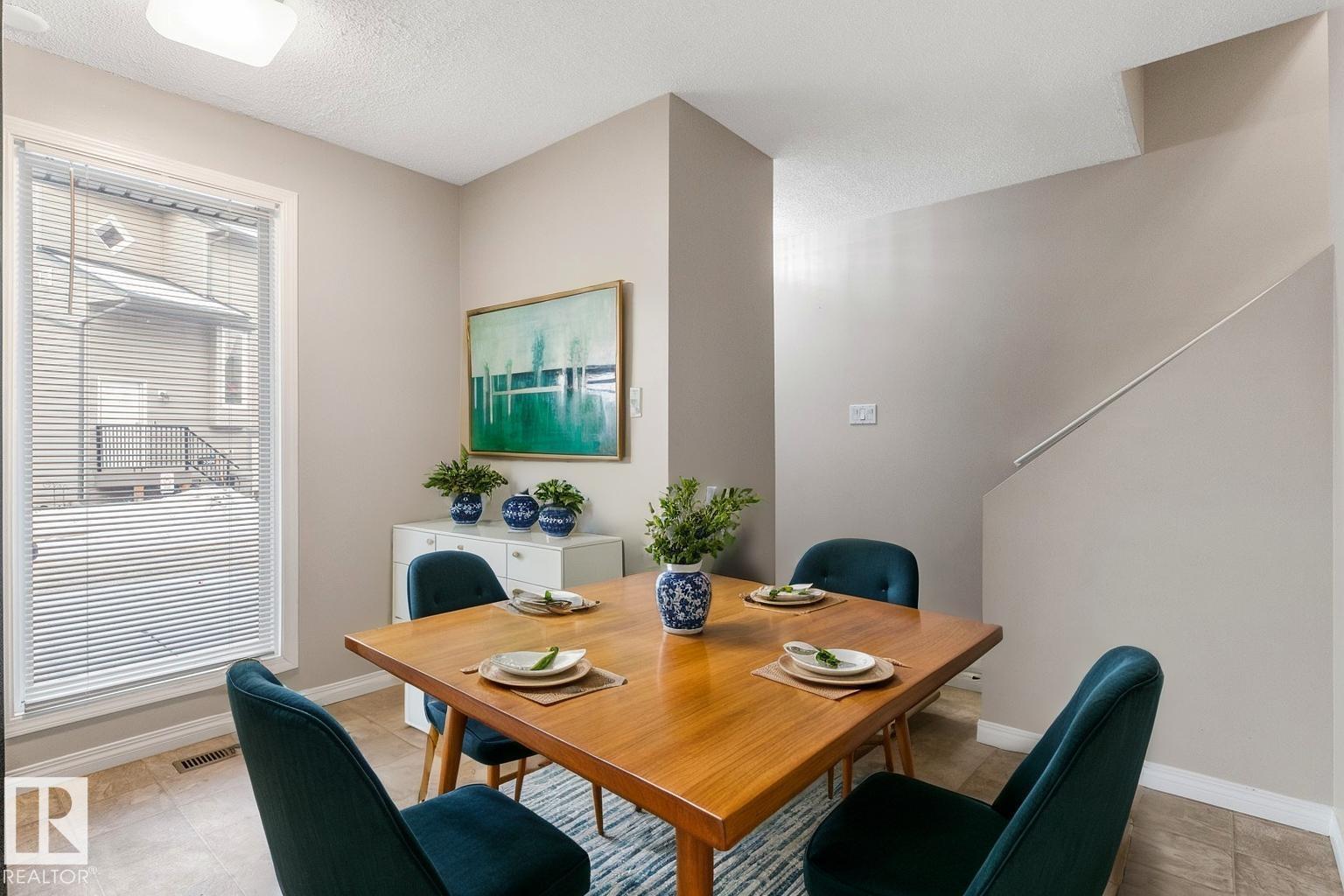 5346 38a Av Nw, Edmonton, Alberta  T6L 2H4 - Photo 3 - E4471183