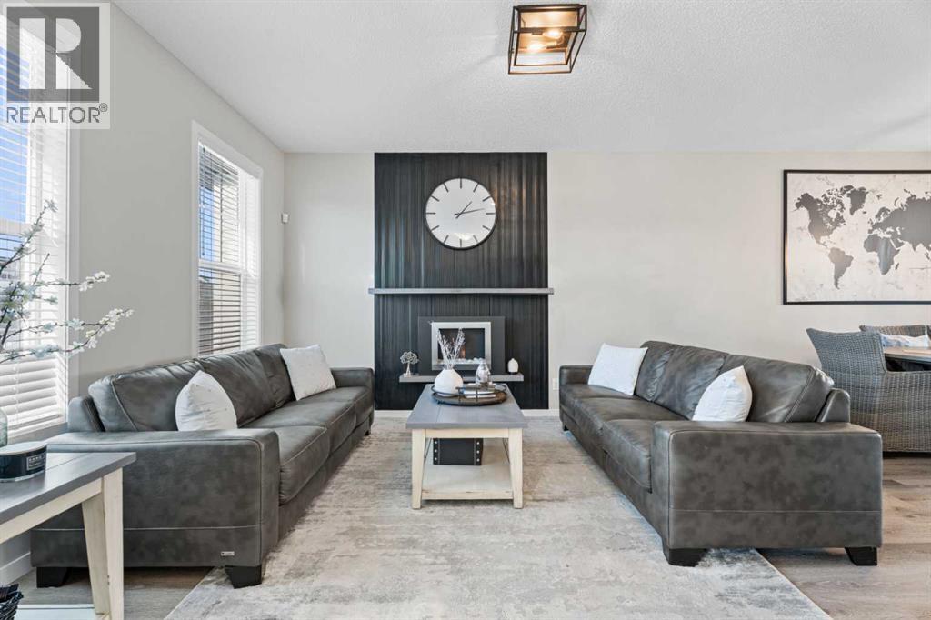 136 Dawson Drive, Chestermere, Alberta  T1X 1Z9 - Photo 6 - A2273877