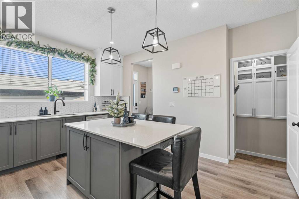 136 Dawson Drive, Chestermere, Alberta  T1X 1Z9 - Photo 12 - A2273877