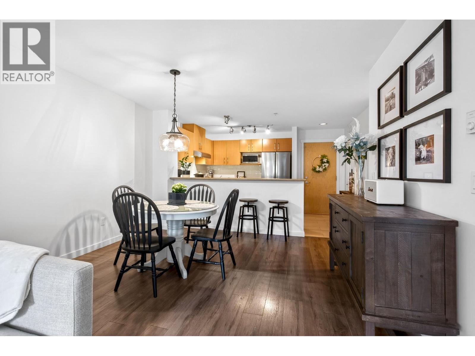 207 500 Klahanie Drive, Port Moody, British Columbia  V3H 5L1 - Photo 13 - R3082148