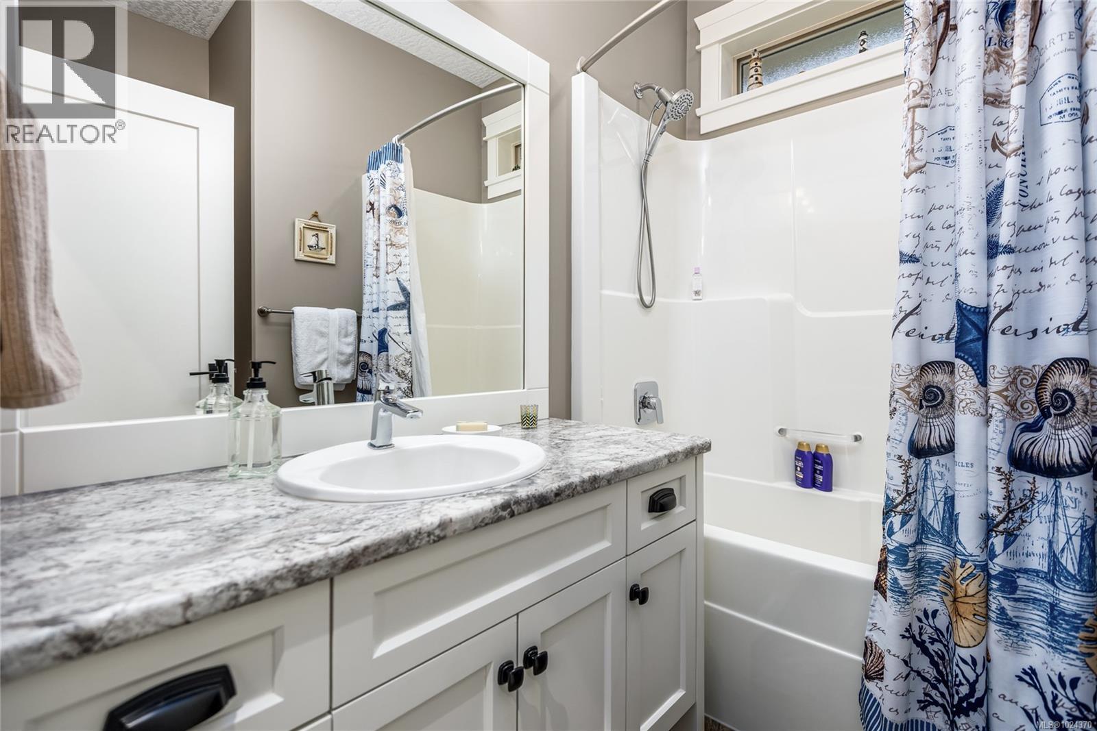 3837 Creekside Dr, Bowser, British Columbia V0R 1G0 - Photo 27 - 1024370