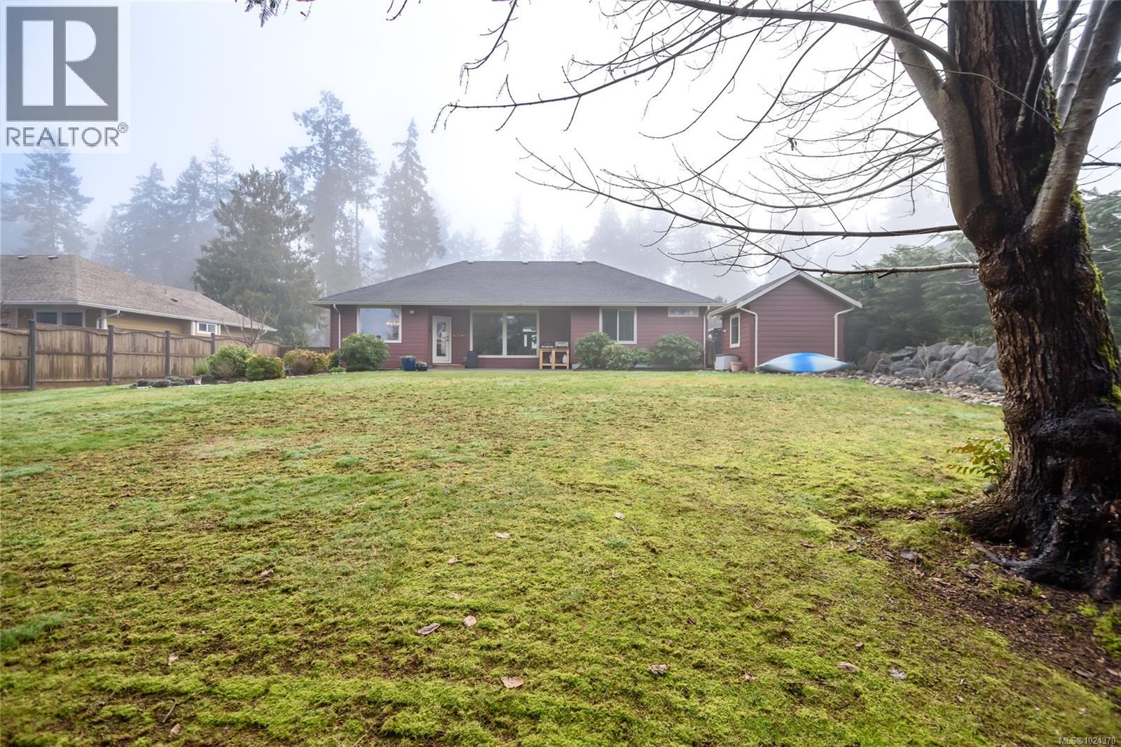 3837 Creekside Dr, Bowser, British Columbia V0R 1G0 - Photo 38 - 1024370