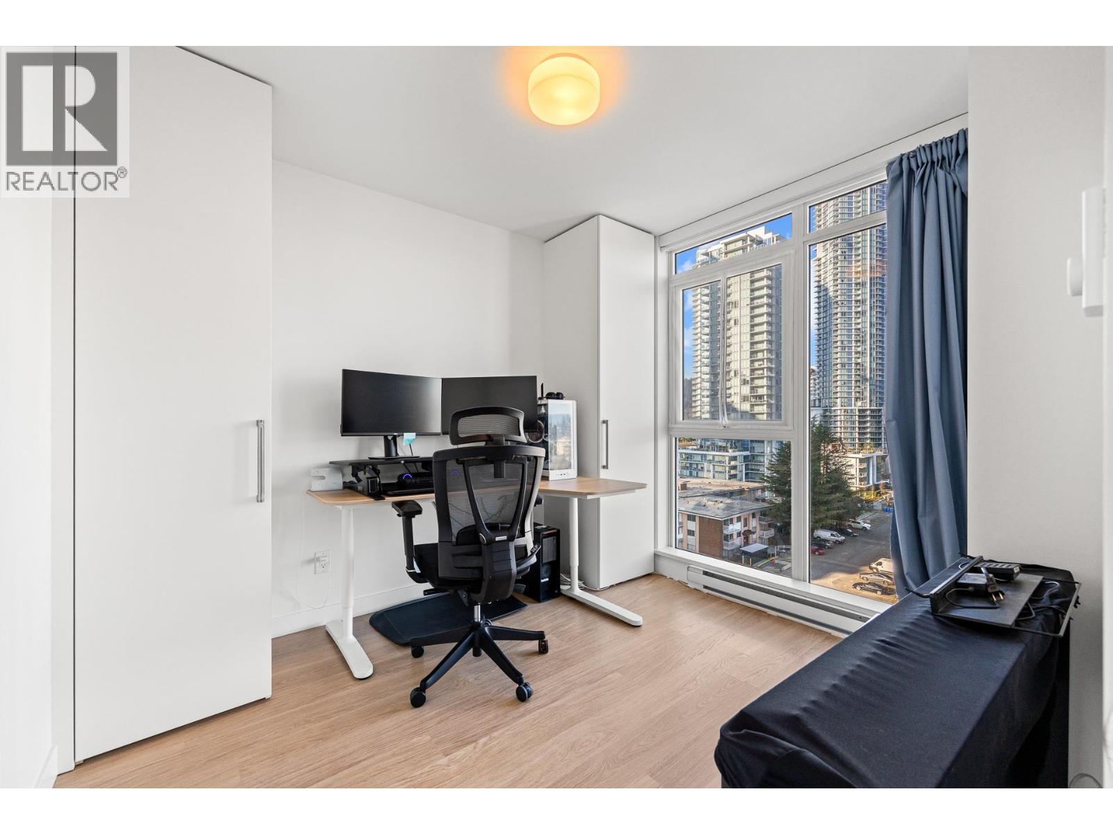 907 525 Foster Avenue, Coquitlam, British Columbia V3J 0H6 - Photo 18 - R3083377