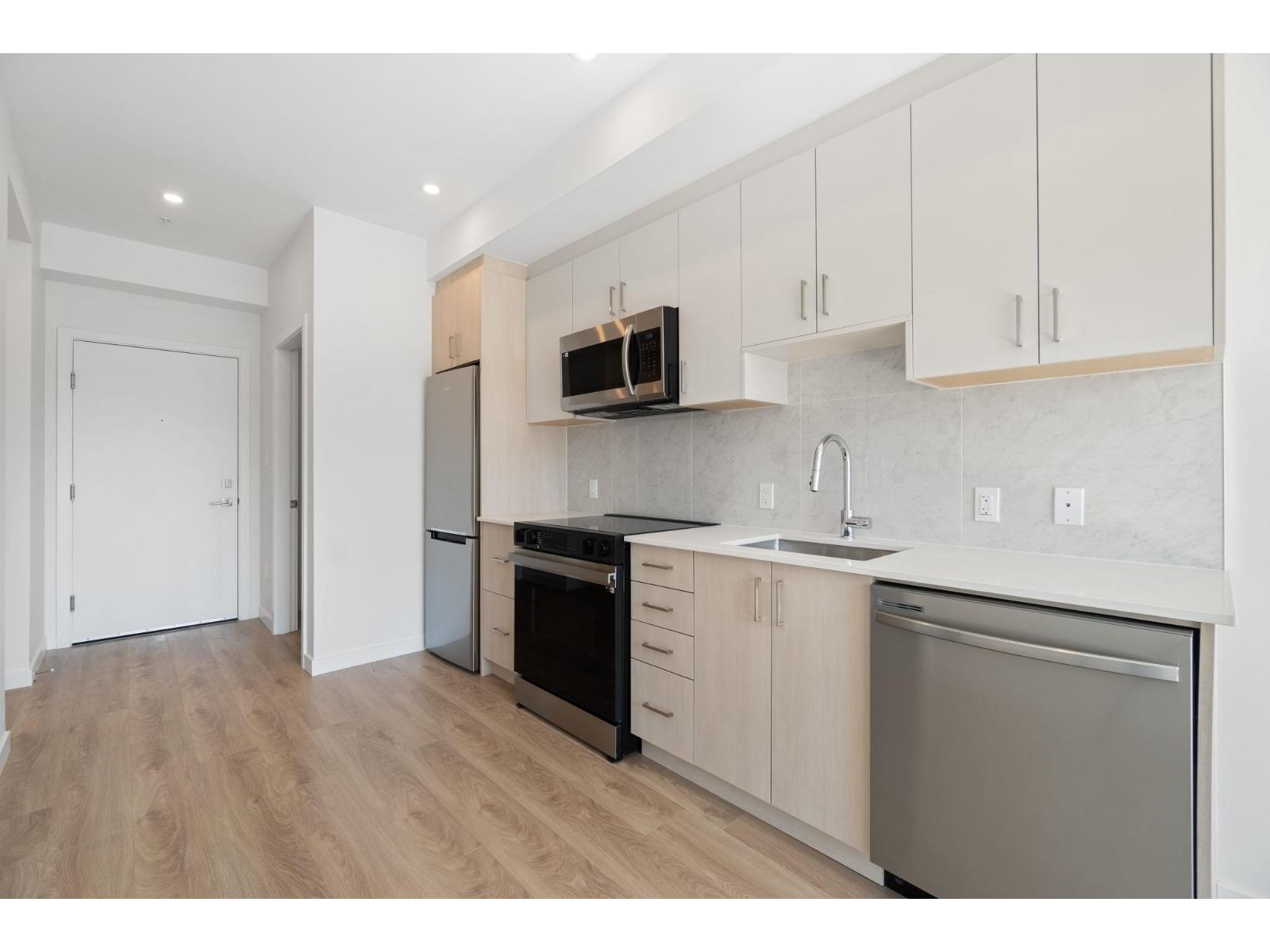 W412 13838 108 Avenue, Surrey, British Columbia  V3T 0T8 - Photo 4 - R3083335