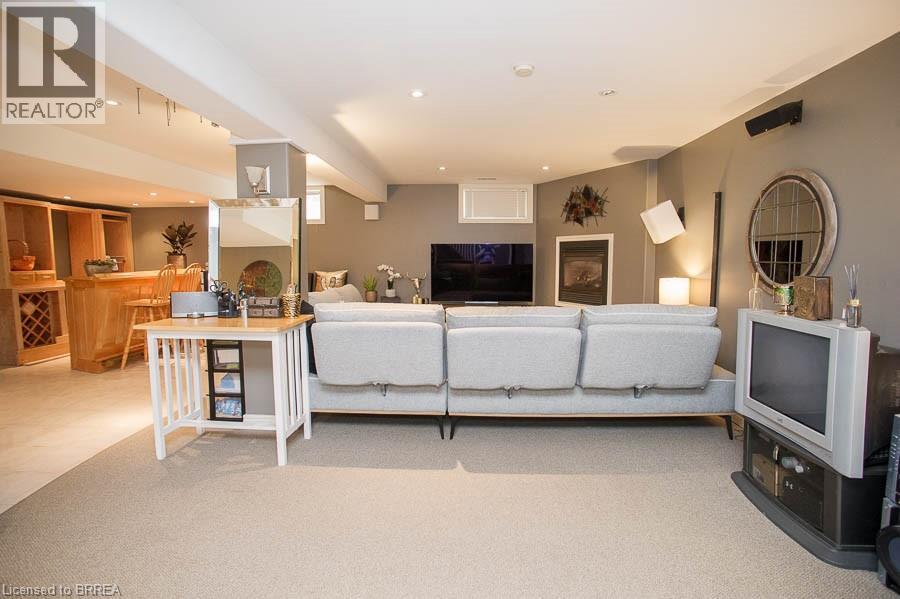 92 Highland Drive, Brantford, Ontario  N3T 5L7 - Photo 34 - 40801102