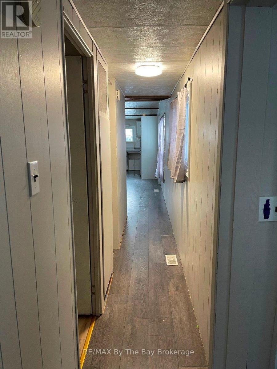 17 Cedar Grove Parkway, Wasaga Beach, Ontario  L9Z 1T4 - Photo 10 - S12710714