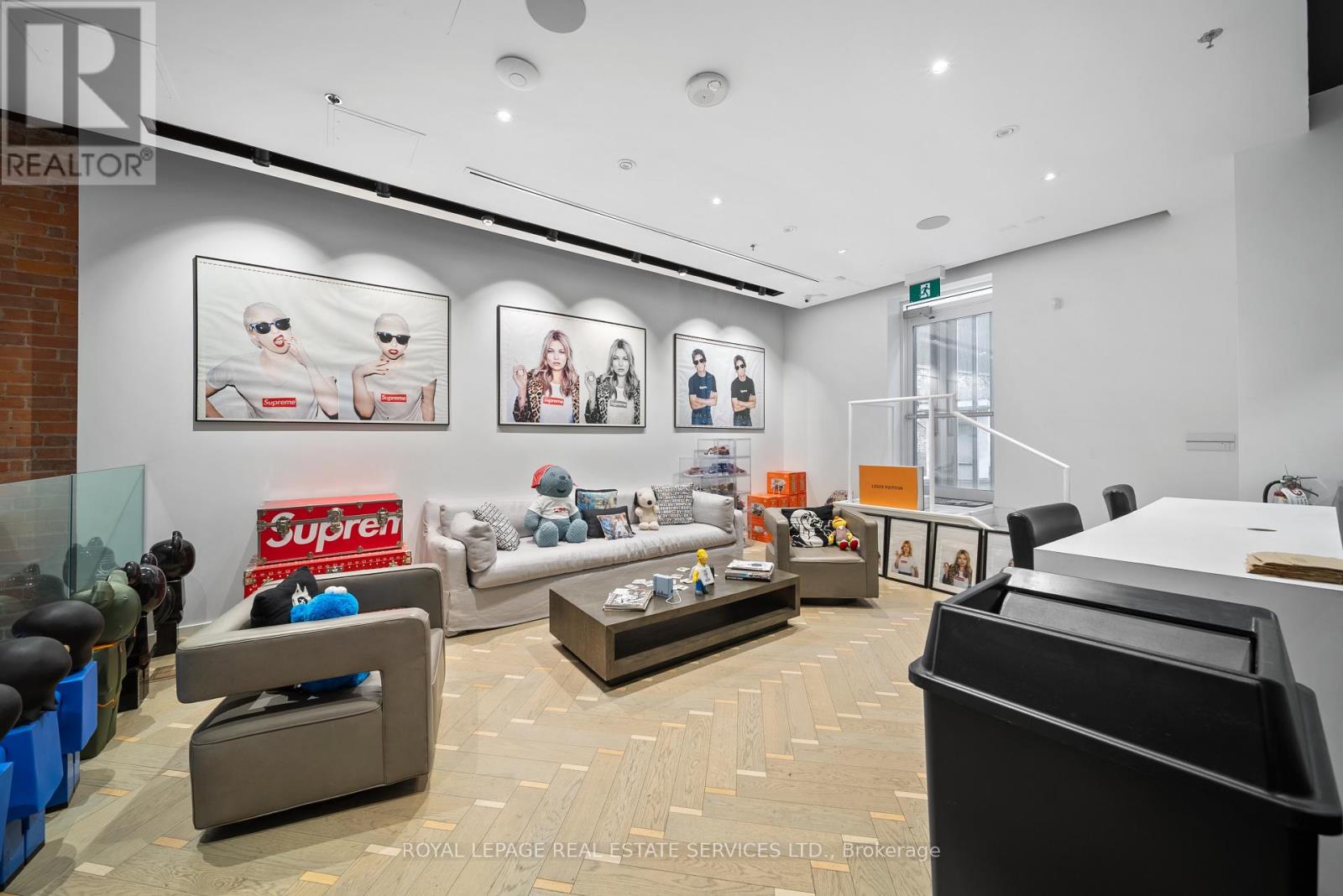 273 Queen Street W, Toronto, Ontario  M5V 1Z9 - Photo 17 - C12677558