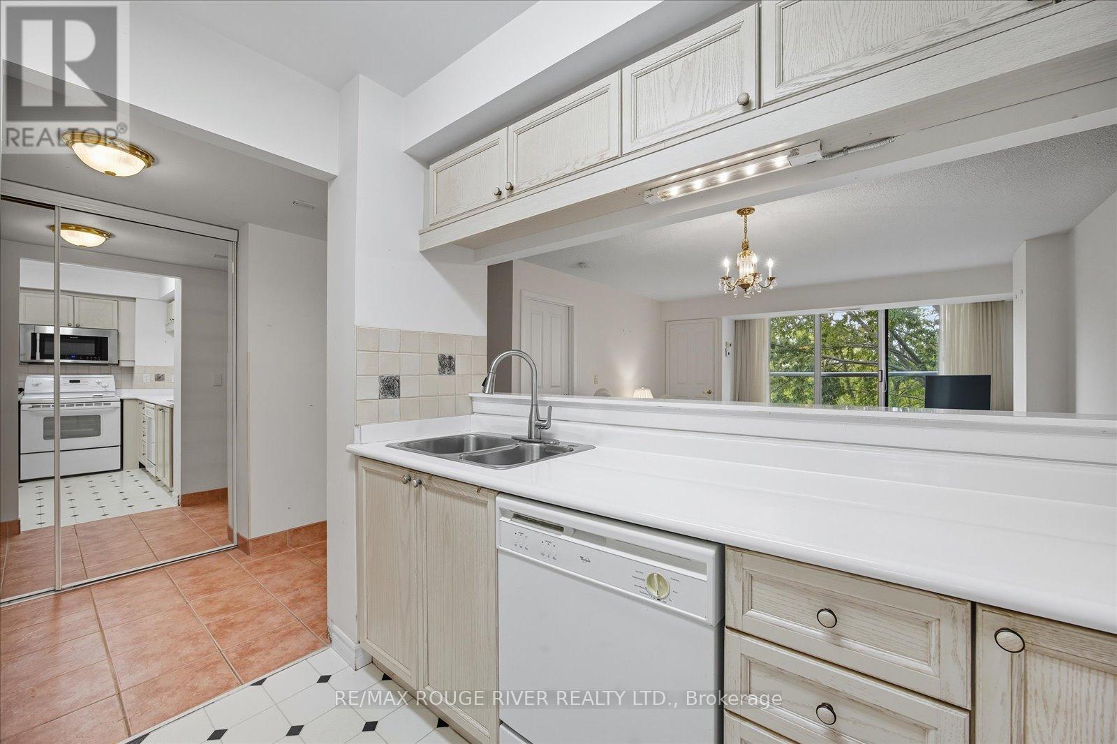 513 - 452 Scarborough Golf Club Road, Toronto, Ontario  M1G 1H1 - Photo 11 - E12722086