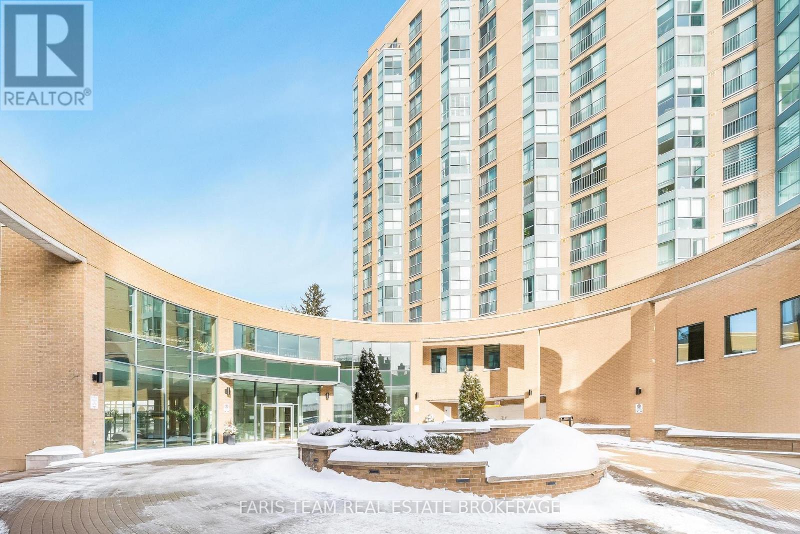 511 - 150 Dunlop Street E, Barrie, Ontario  L4M 6H1 - Photo 2 - S12729180