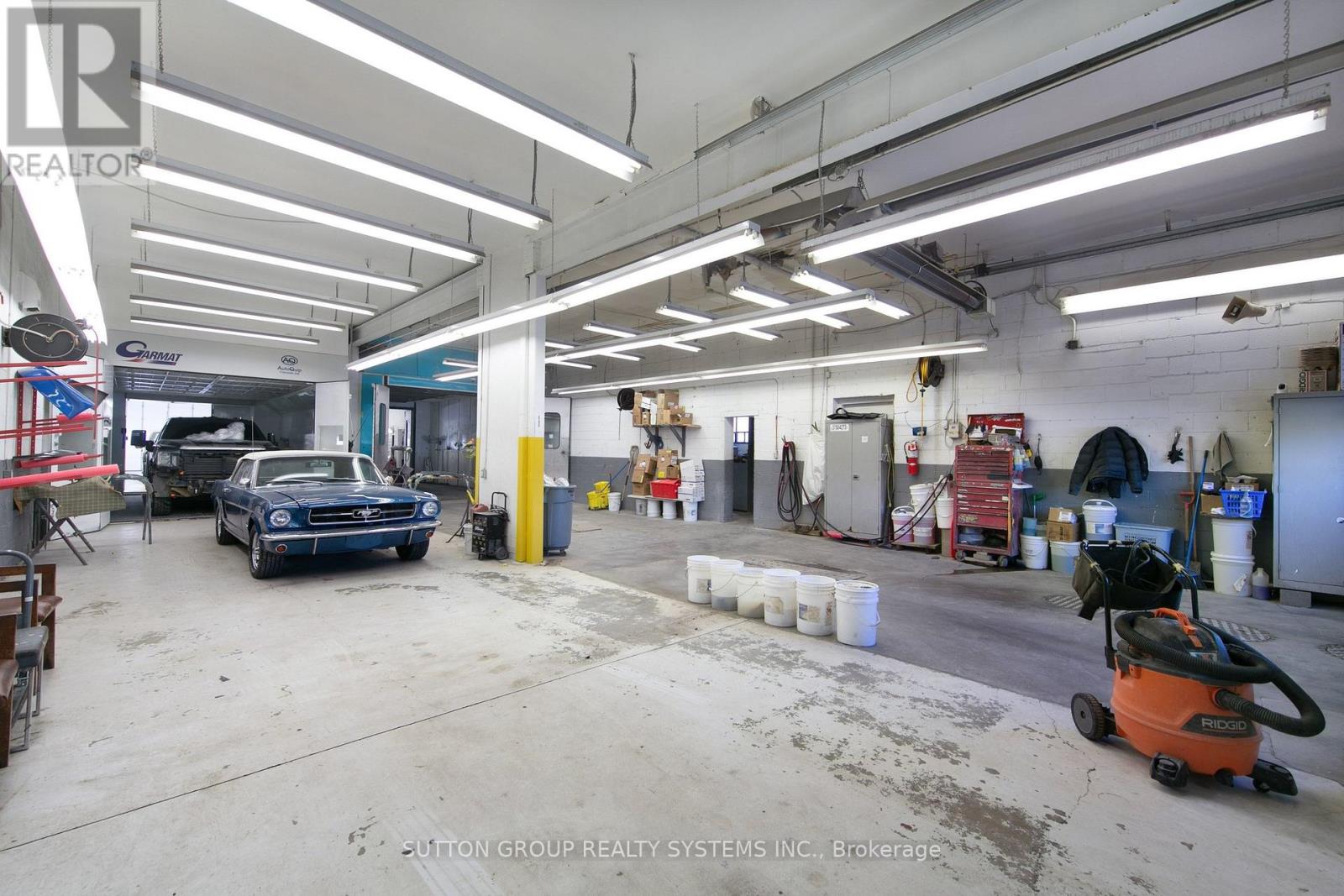 25 & 29 Milford Avenue, Toronto, Ontario  M6M 2W1 - Photo 12 - W12723356