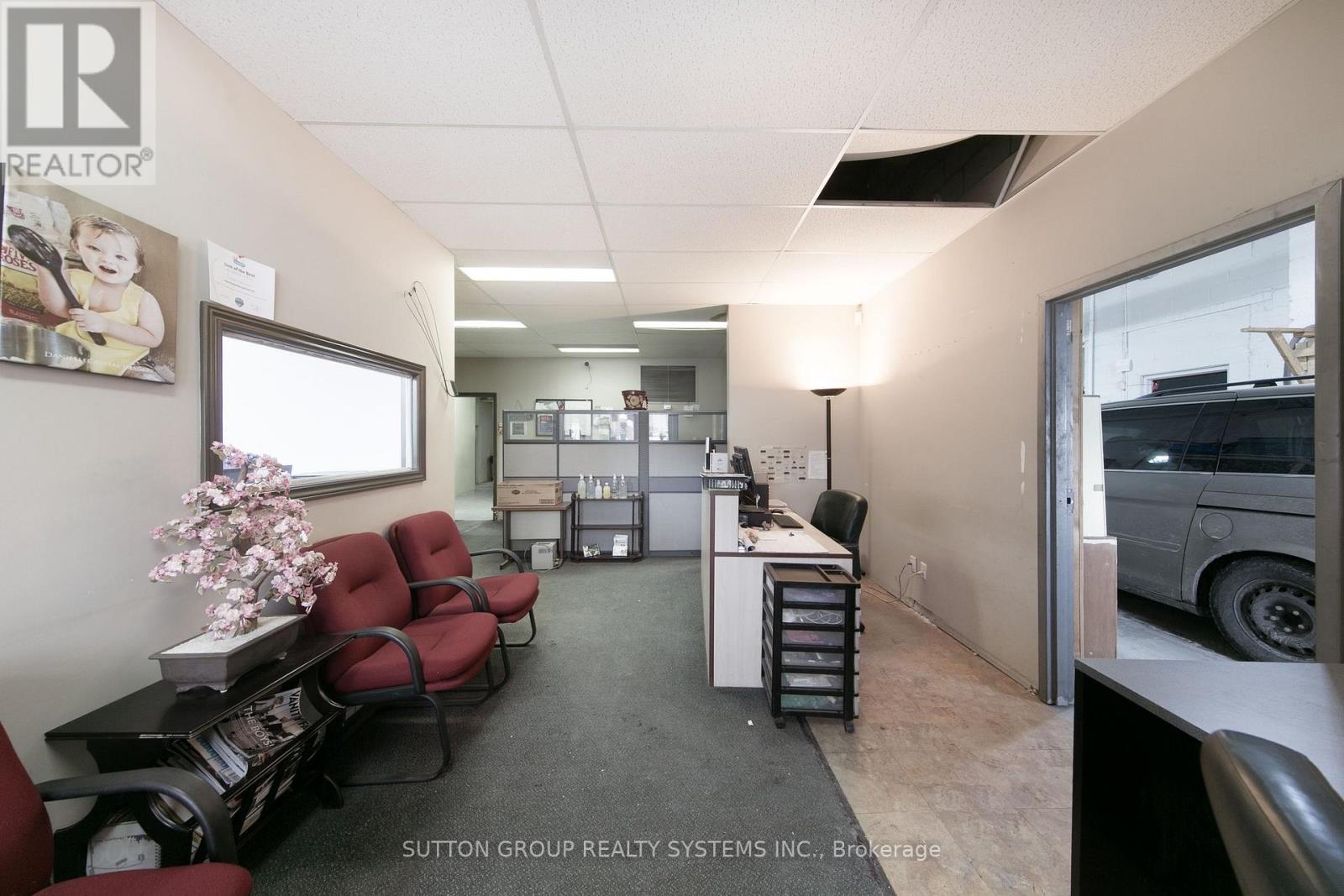 25 & 29 Milford Avenue, Toronto, Ontario  M6M 2W1 - Photo 24 - W12723356