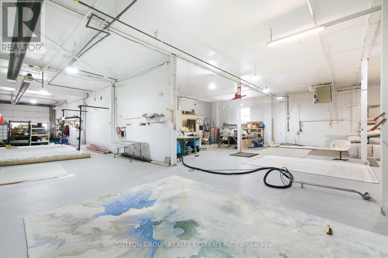 25 & 29 Milford Avenue, Toronto, Ontario  M6M 2W1 - Photo 27 - W12723356