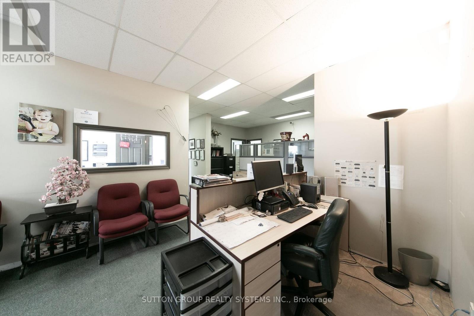 25 & 29 Milford Avenue, Toronto, Ontario  M6M 2W1 - Photo 25 - W12723356