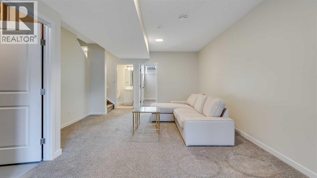 18 Amblehurst Path Nw, Calgary, Alberta  T3P 1W8 - Photo 35 - A2281924