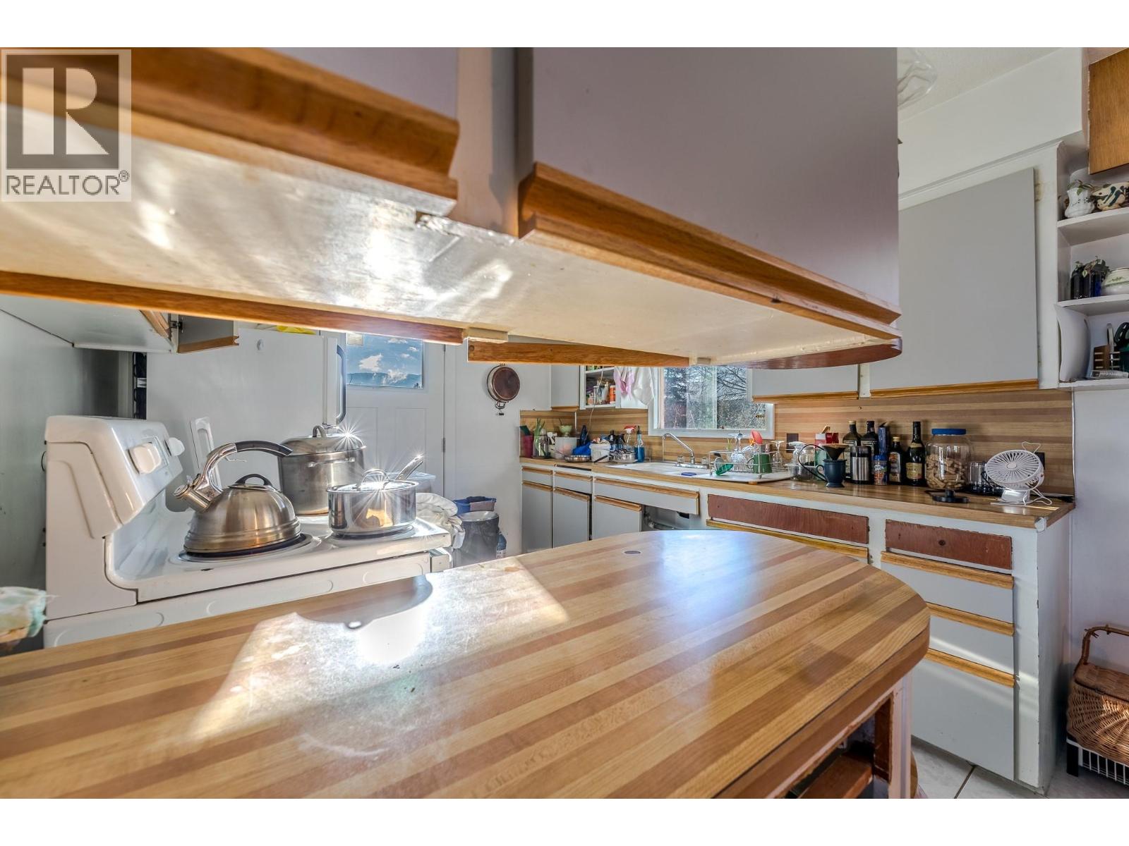 1411 Spartan Drive, Penticton, British Columbia  V2A 8Z5 - Photo 15 - 10373584