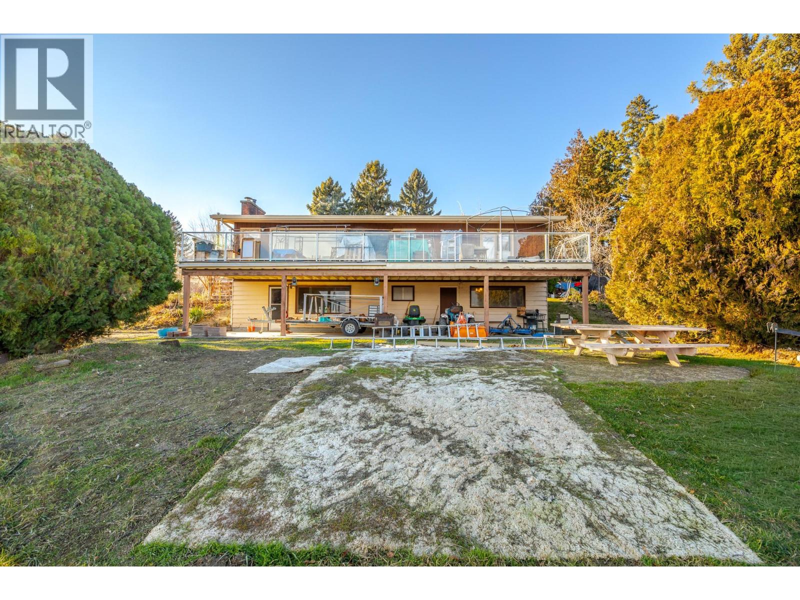 1411 Spartan Drive, Penticton, British Columbia  V2A 8Z5 - Photo 4 - 10373584