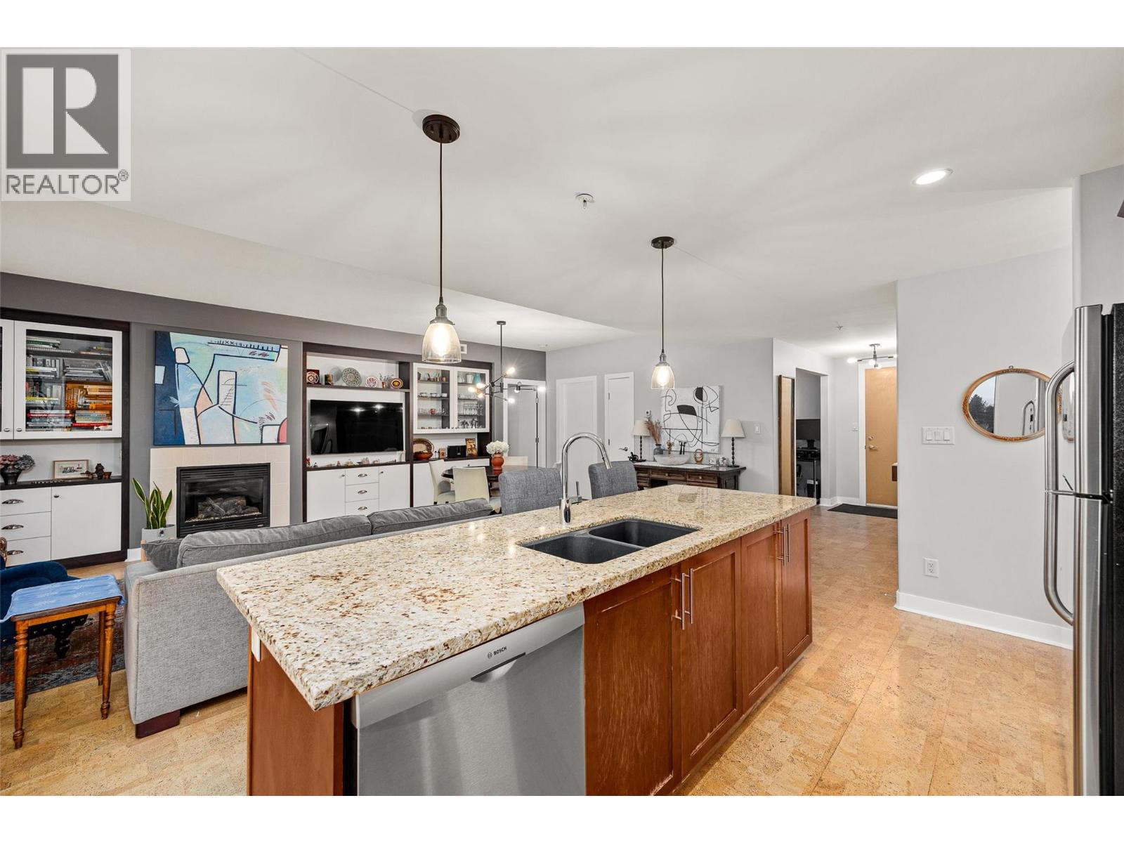 1160 Bernard Avenue Unit# 504, Kelowna, British Columbia  V1Y 6R2 - Photo 13 - 10372877