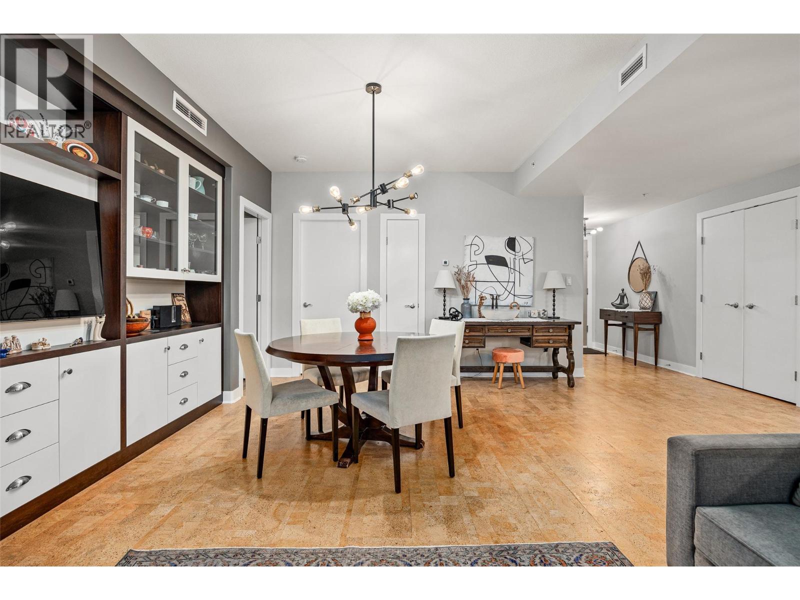 1160 Bernard Avenue Unit# 504, Kelowna, British Columbia  V1Y 6R2 - Photo 15 - 10372877