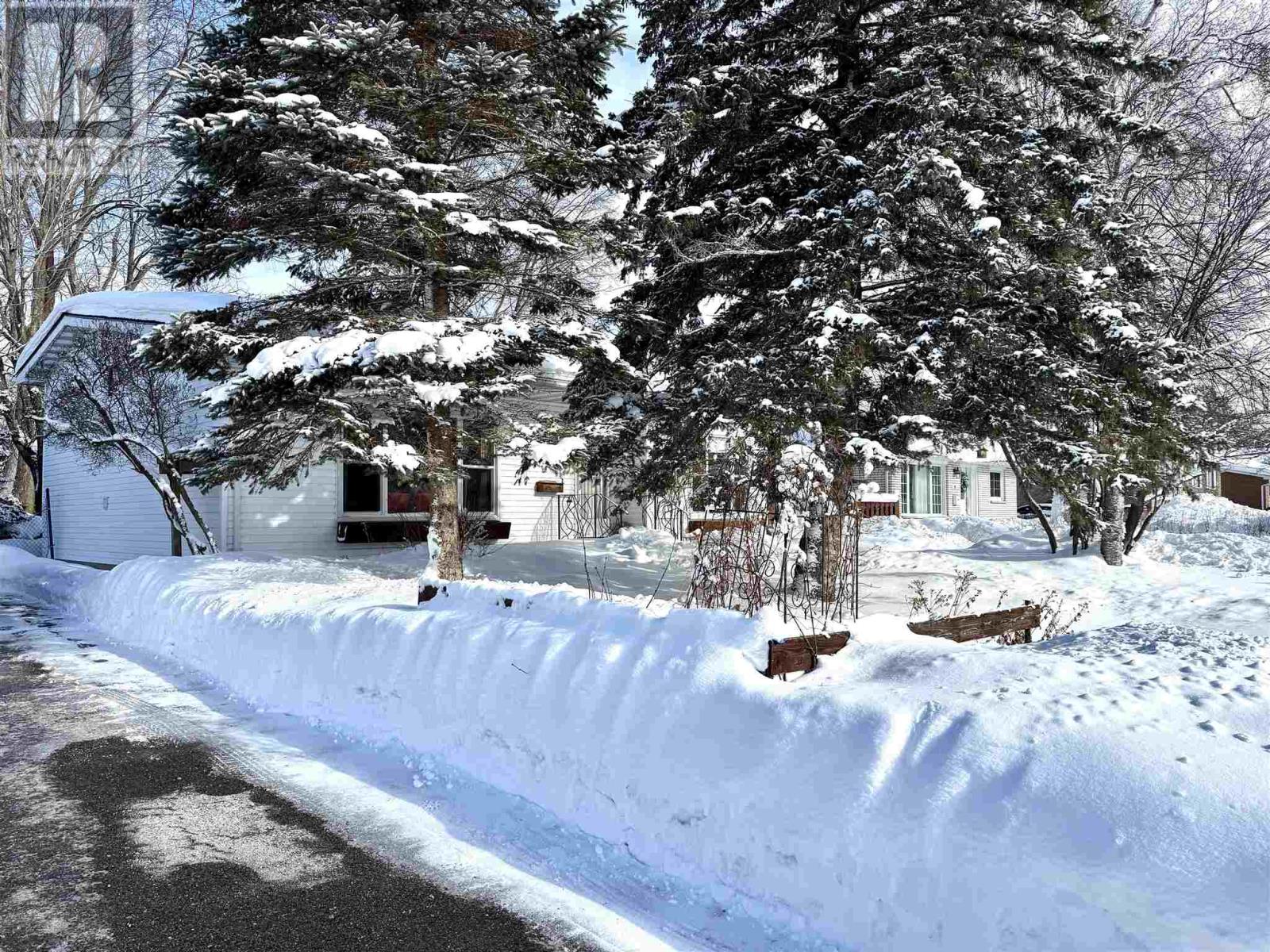 30 Carlbert St, Sault Ste. Marie, Ontario  P6A 5R9 - Photo 49 - SM252667