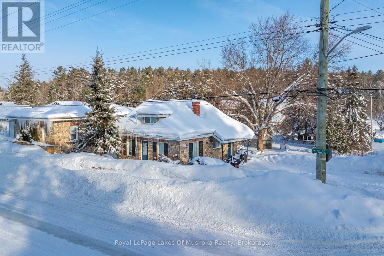 60 West Road W, Huntsville, Ontario  P1H 1L8 - Photo 2 - X12733366