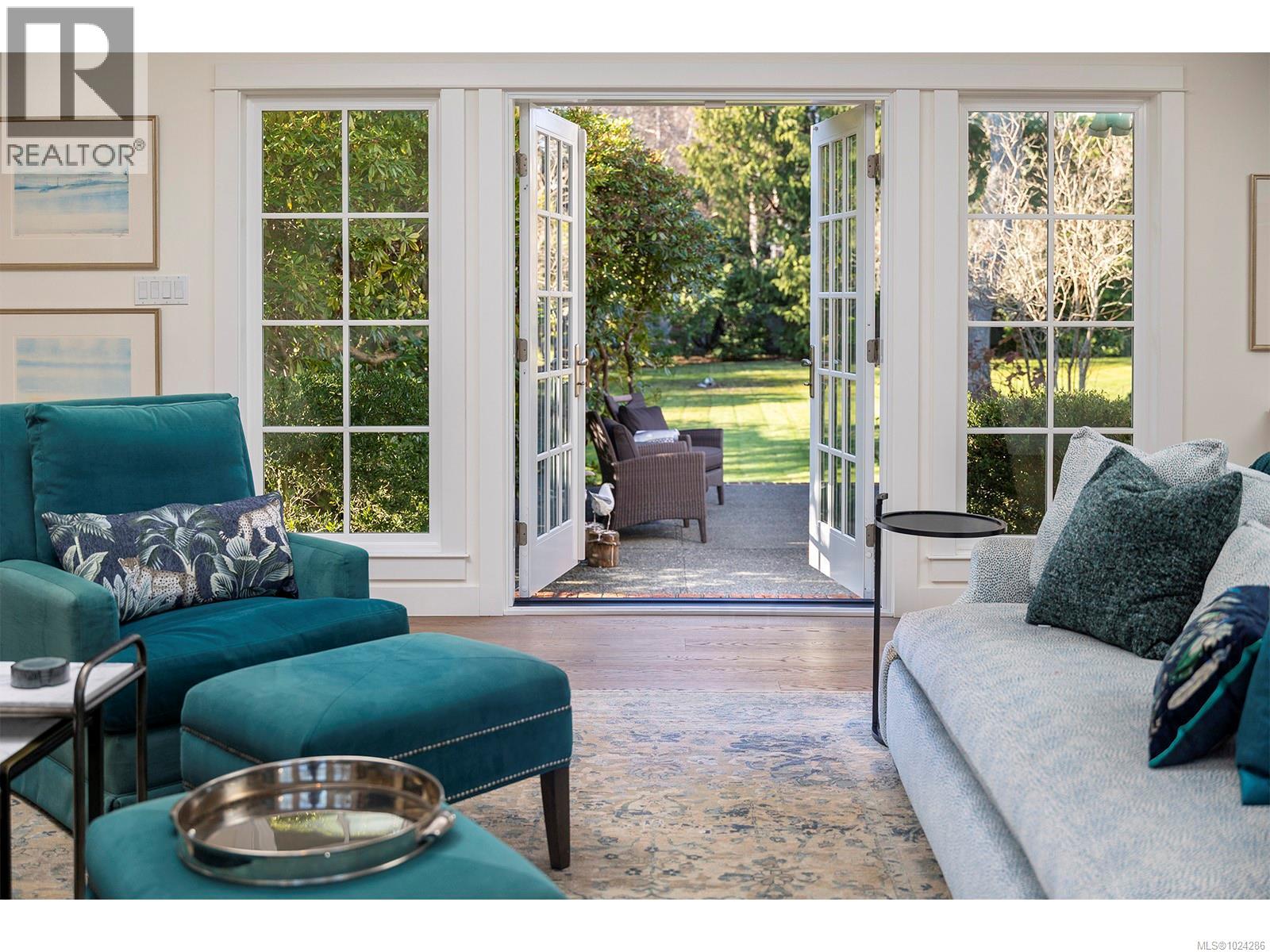 3150 Norfolk Rd, Oak Bay, British Columbia  V8R 6H4 - Photo 13 - 1024286