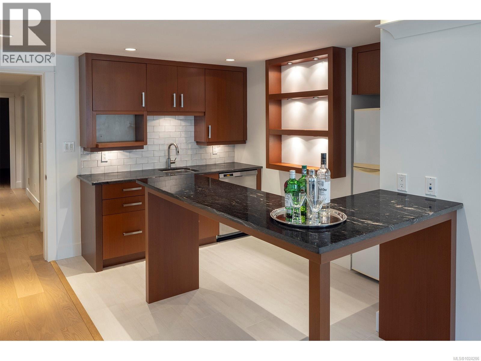 3150 Norfolk Rd, Oak Bay, British Columbia  V8R 6H4 - Photo 59 - 1024286