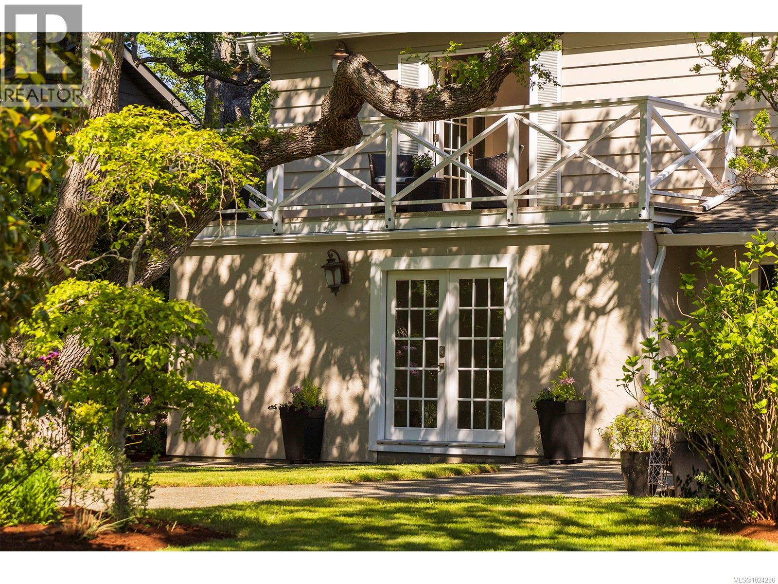 3150 Norfolk Rd, Oak Bay, British Columbia  V8R 6H4 - Photo 85 - 1024286