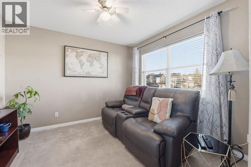 54 Rockbluff Close Nw, Calgary, Alberta  T3G 5A9 - Photo 16 - A2279817