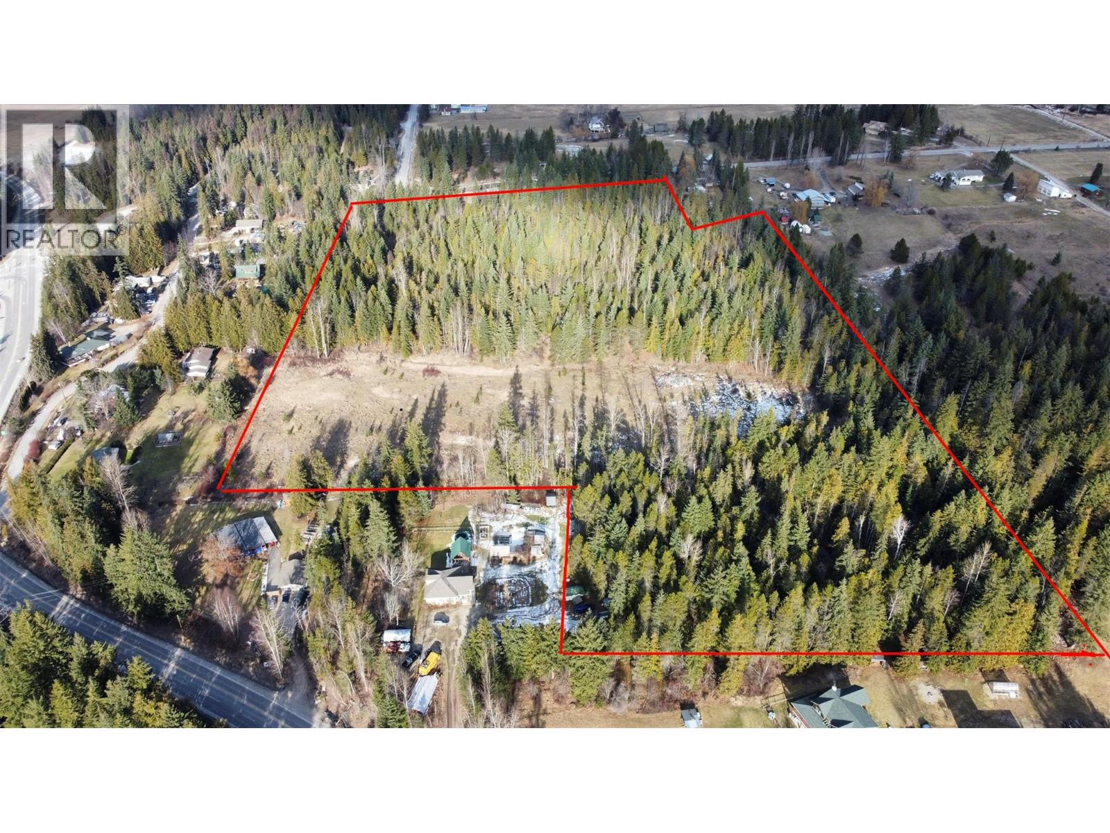 319 Nakusp East Road, Nakusp, British Columbia  V0G 1R1 - Photo 2 - 10373110