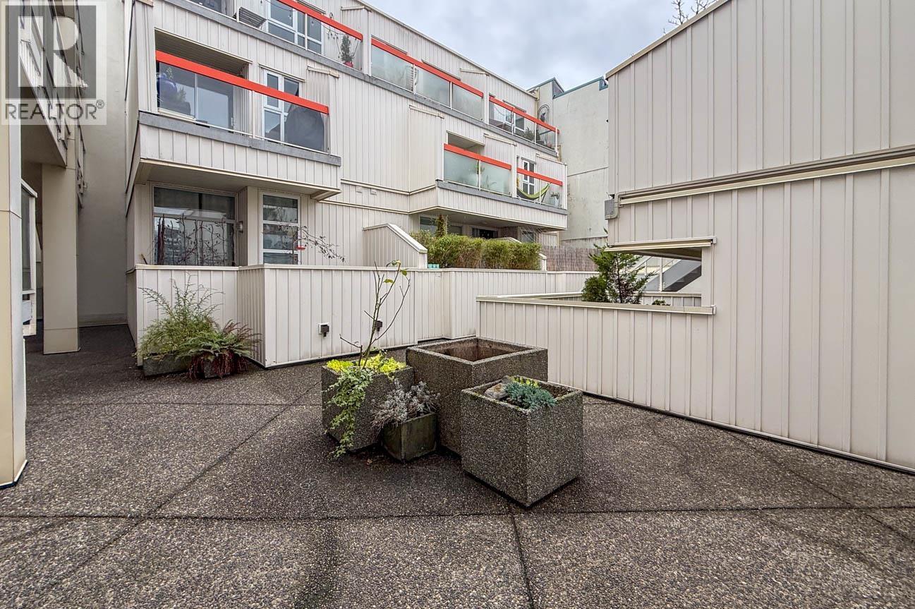 10 704 W 7th Avenue, Vancouver, British Columbia  V5Z 1B8 - Photo 30 - R3081707