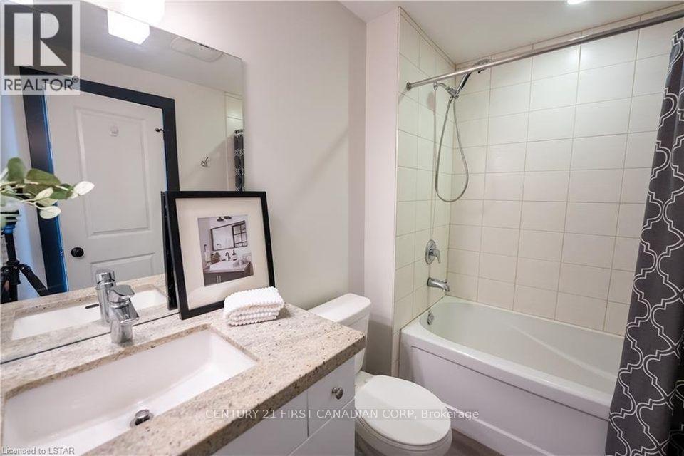 38 - 112 North Centre Road, London North, Ontario  N5X 3W1 - Photo 11 - X12733372