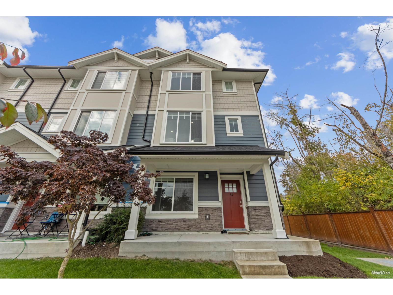 44 19501 74 AVENUE, Surrey, British Columbia