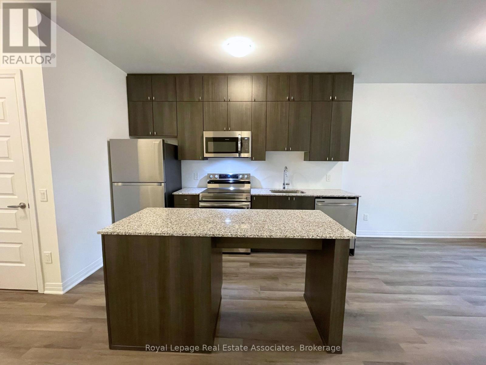 108 - 460 Gordon Krantz Avenue, Milton, Ontario  L9E 1Z2 - Photo 15 - W12694698