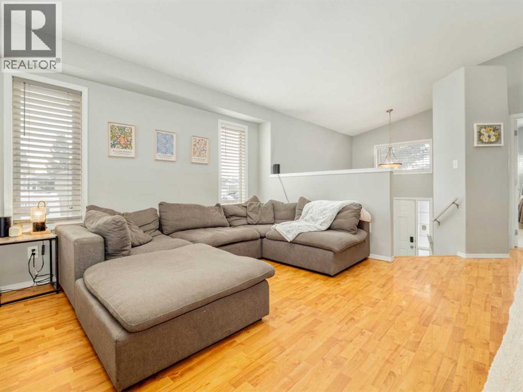 109 Peigan Court W, Lethbridge, Alberta  T1K 7N9 - Photo 9 - A2282036