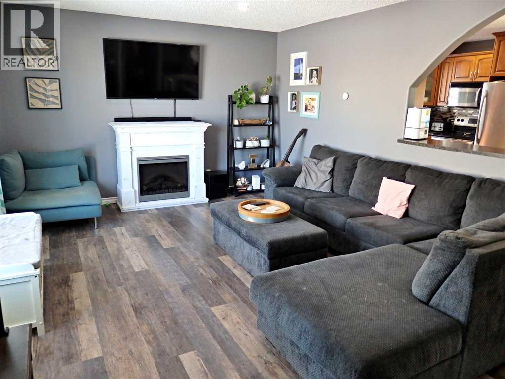 5943 51 Avenue, Vermilion, Alberta T9X 1X2 - Photo 10 - A2281040