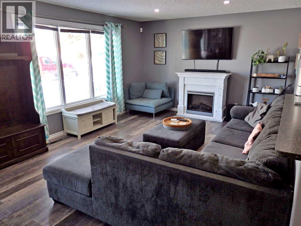 5943 51 Avenue, Vermilion, Alberta T9X 1X2 - Photo 18 - A2281040