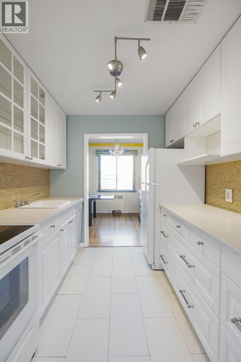 205 1695 W 10th Avenue, Vancouver, British Columbia  V6J 2A2 - Photo 15 - R3083671