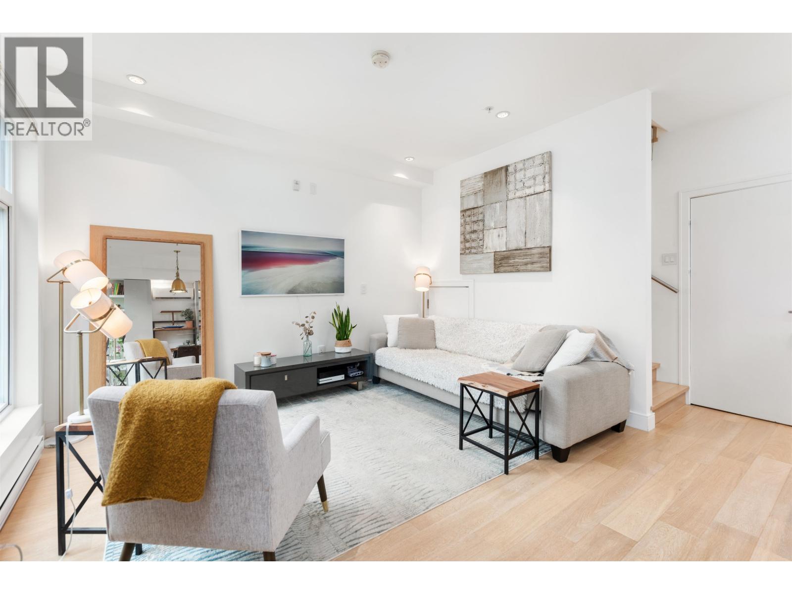 705 Victoria Drive, Vancouver, British Columbia  V5L 4E5 - Photo 5 - R3083686