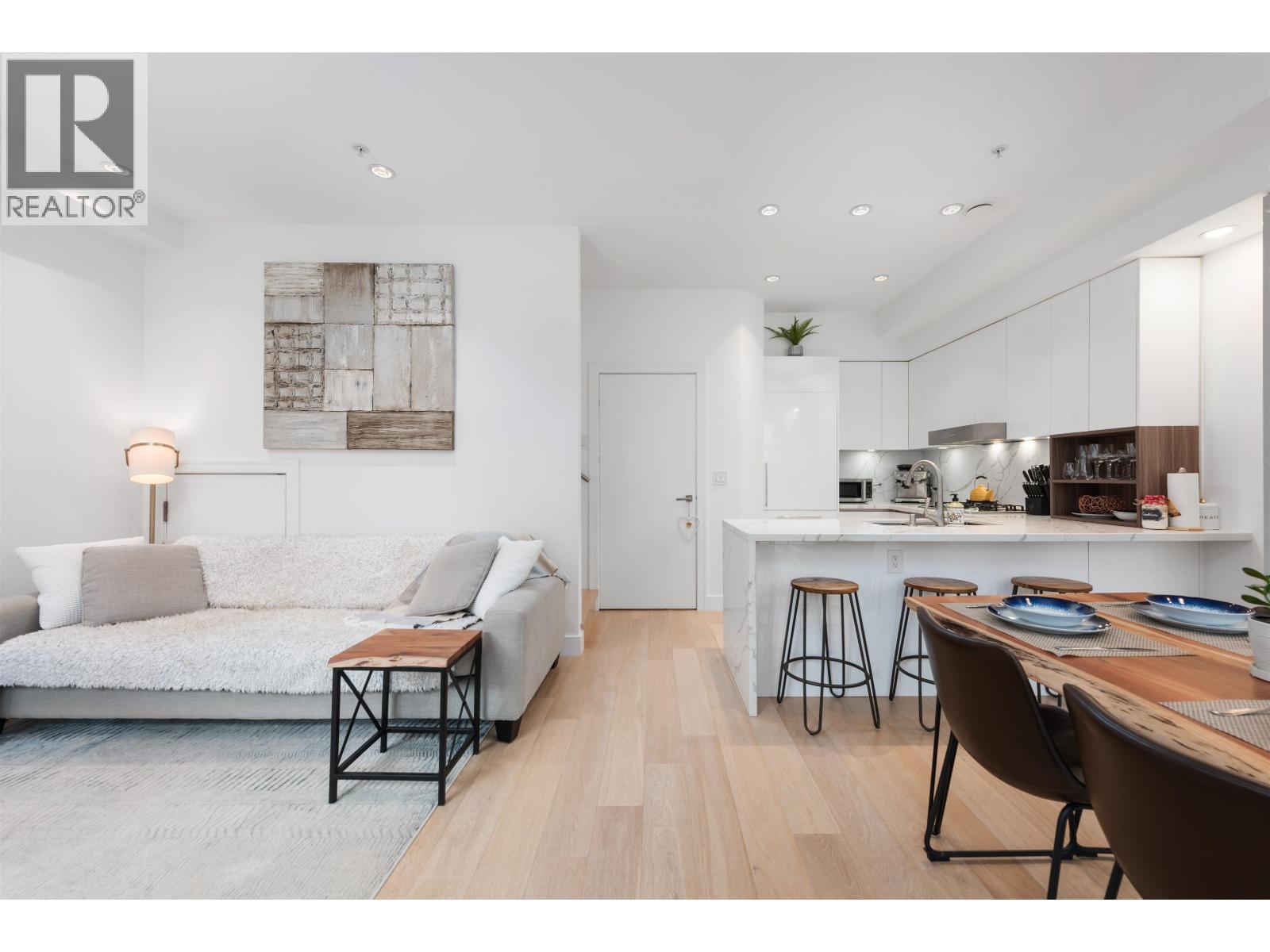 705 Victoria Drive, Vancouver, British Columbia  V5L 4E5 - Photo 6 - R3083686