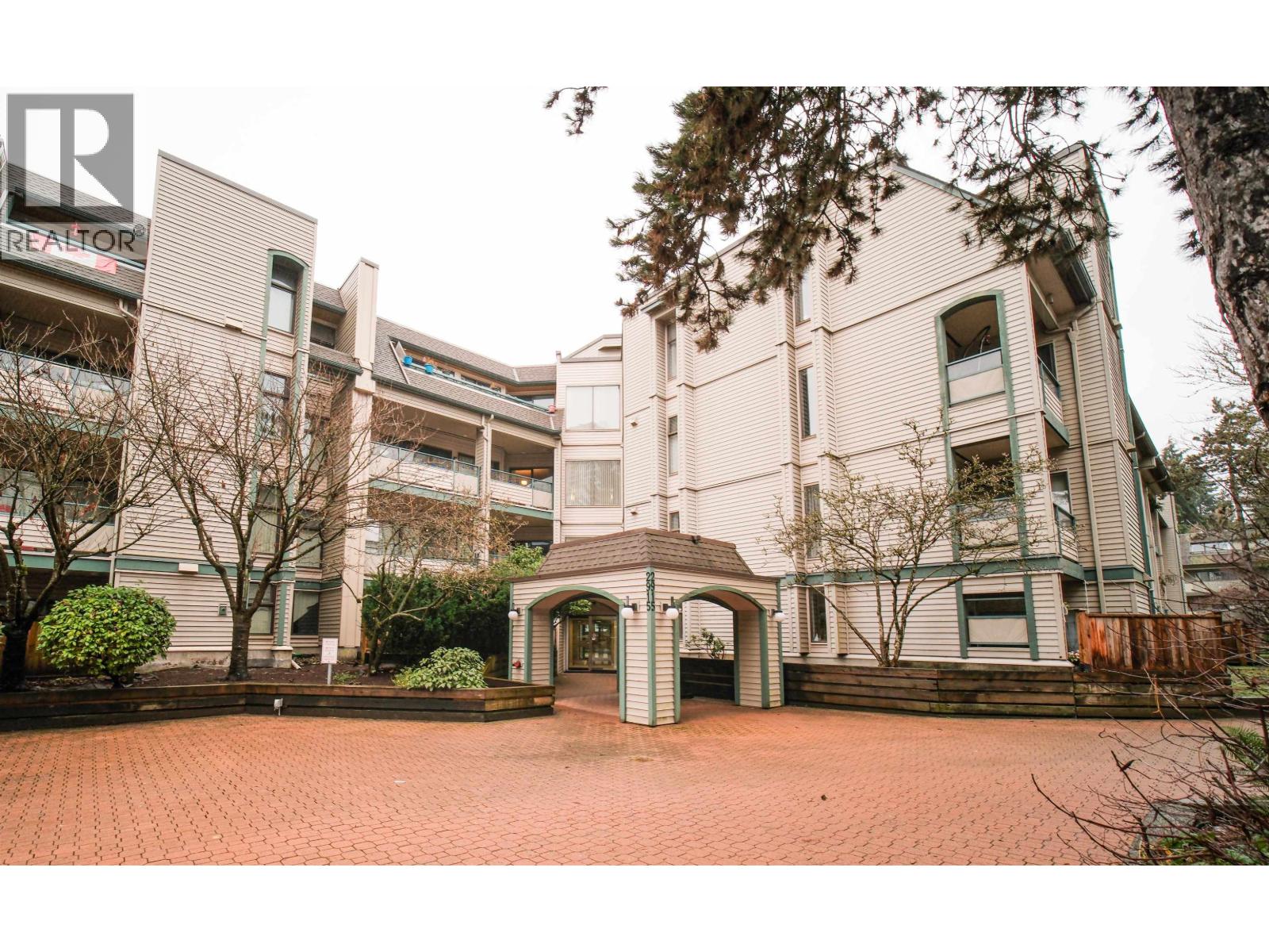 411 2915 Glen Drive, Coquitlam, British Columbia  V3B 7H8 - Photo 12 - R3083689