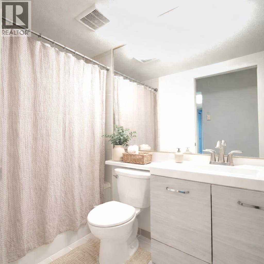 411 2915 Glen Drive, Coquitlam, British Columbia  V3B 7H8 - Photo 7 - R3083689