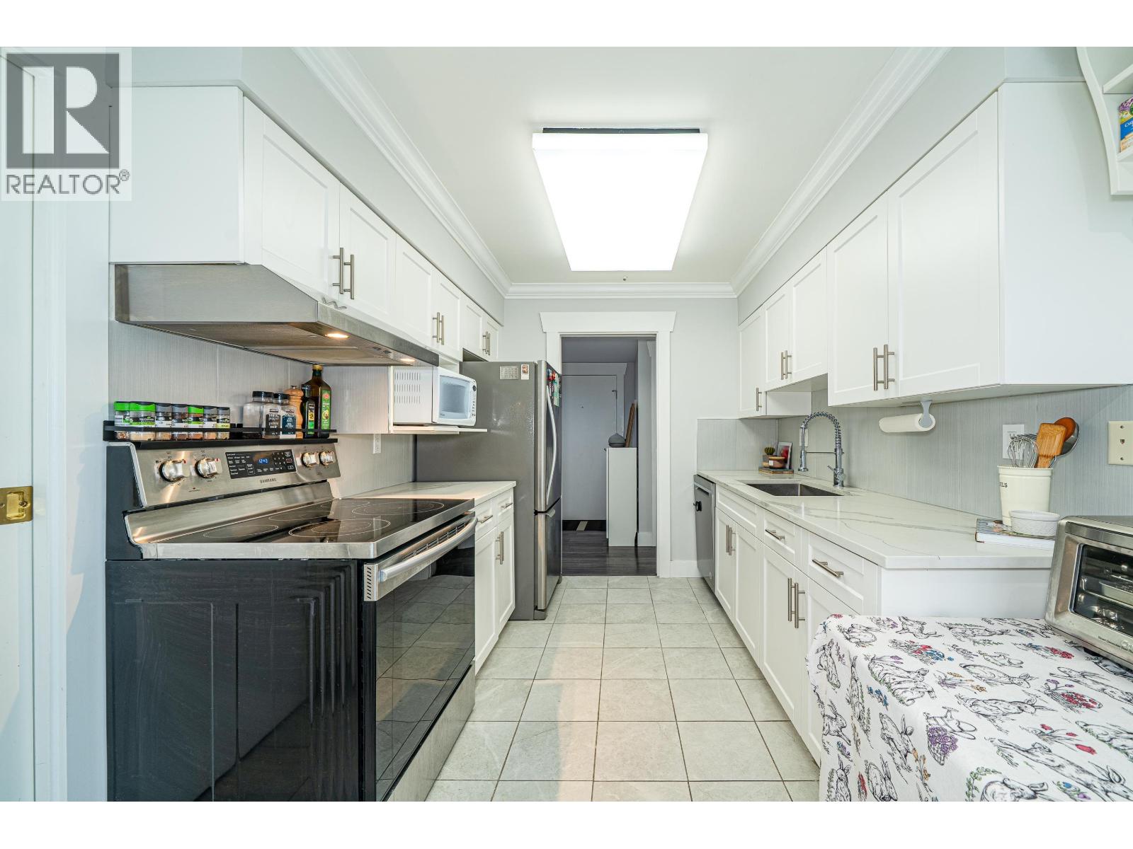 304 7700 Gilbert Road, Richmond, British Columbia  V7C 3W2 - Photo 9 - R3083705