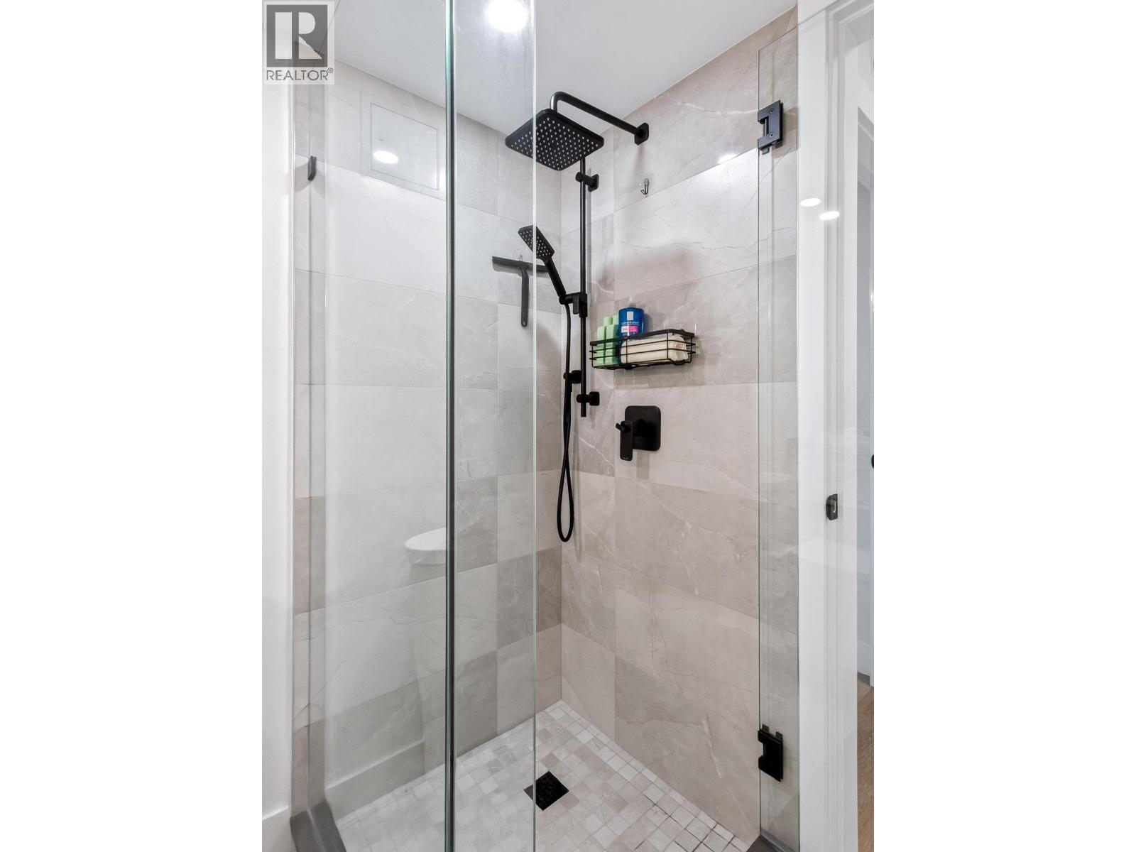 601 1196 Pipeline Road, Coquitlam, British Columbia  V3B 7Z6 - Photo 17 - R3083720