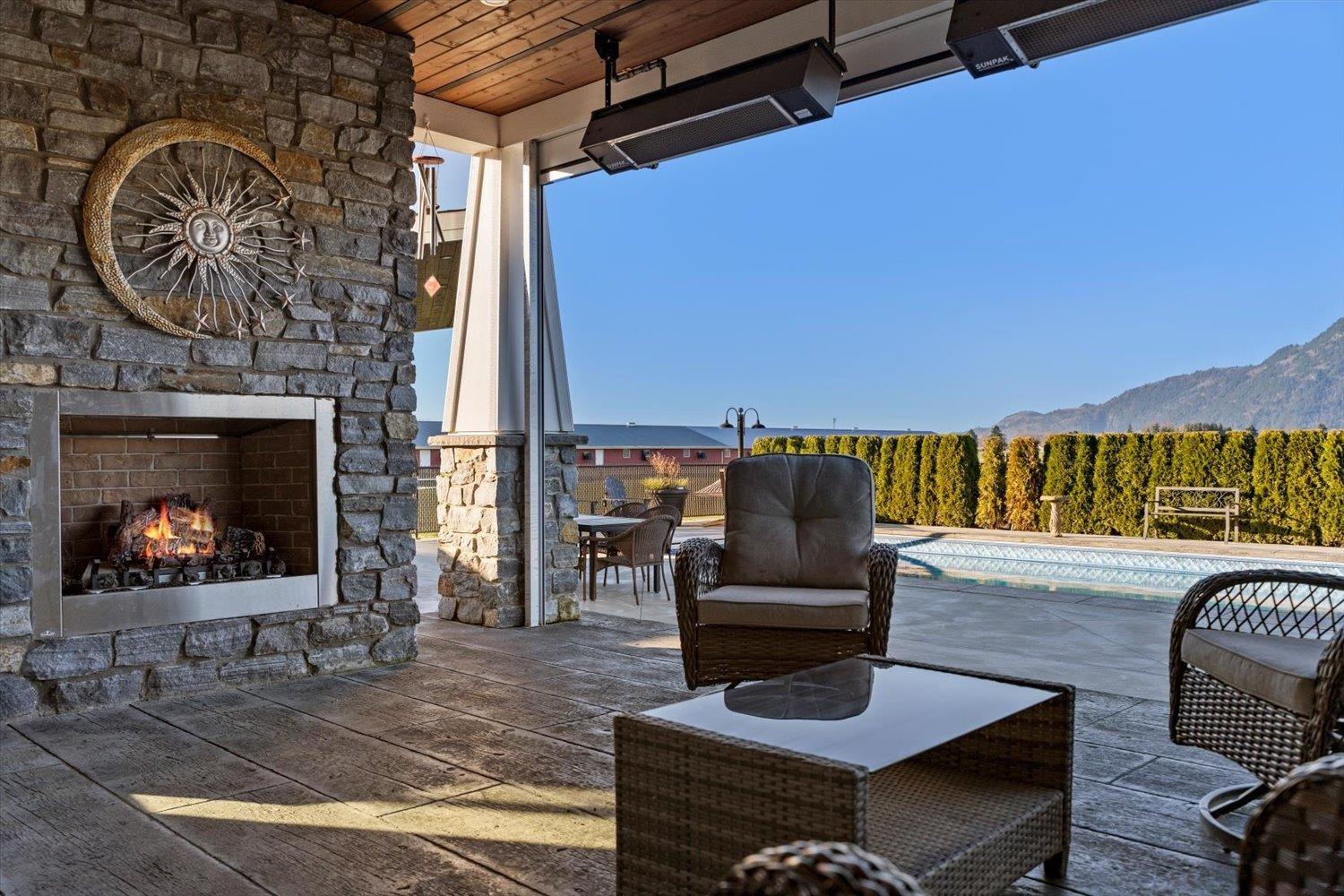 6257 Sumas Prairie Road, Greendale, Sardis - Greendale, British Columbia  V2R 4N6 - Photo 12 - R3083369