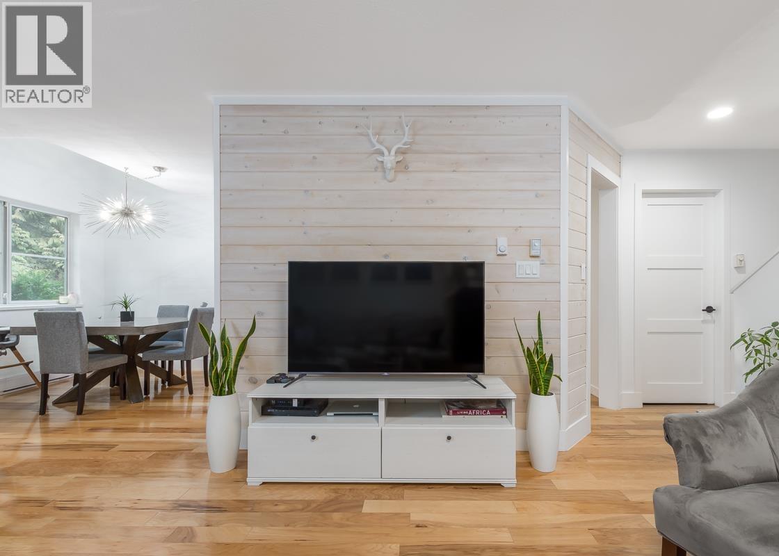 2 38247 Westway Avenue, Squamish, British Columbia  V8B 0L6 - Photo 8 - R3079138