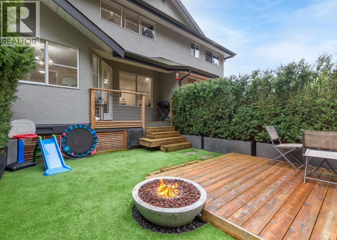 2 38247 WESTWAY AVENUE, Squamish, British Columbia