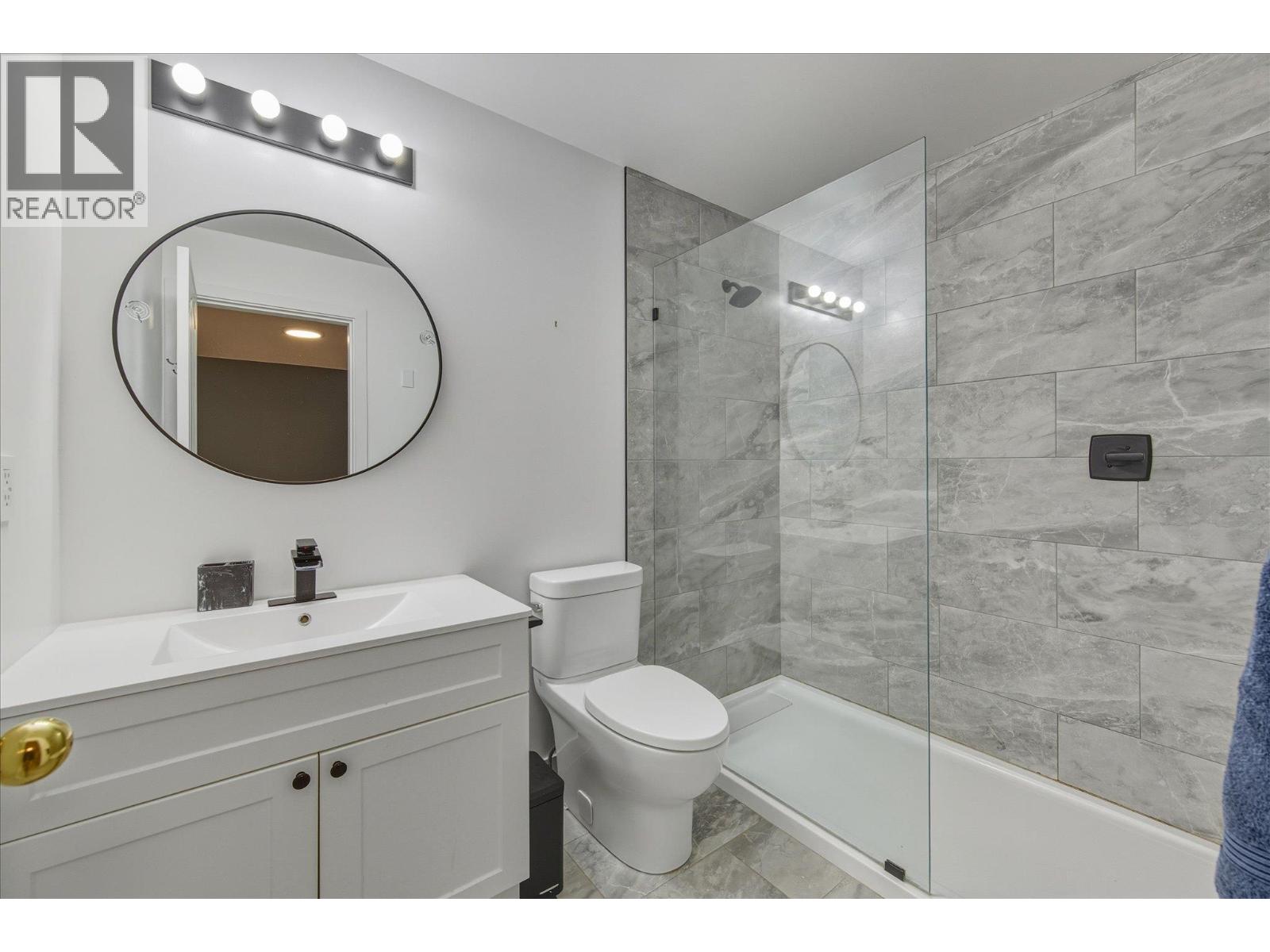 2 38247 Westway Avenue, Squamish, British Columbia  V8B 0L6 - Photo 29 - R3079138