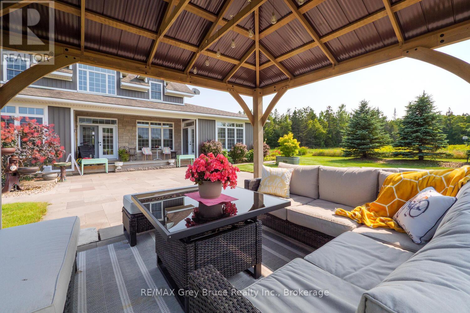 33 Dunks Bay Road, Northern Bruce Peninsula, Ontario  N0H 2R0 - Photo 38 - X12334736